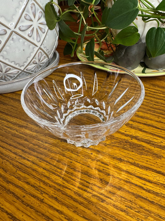 The Starburst Glass Cat Dish